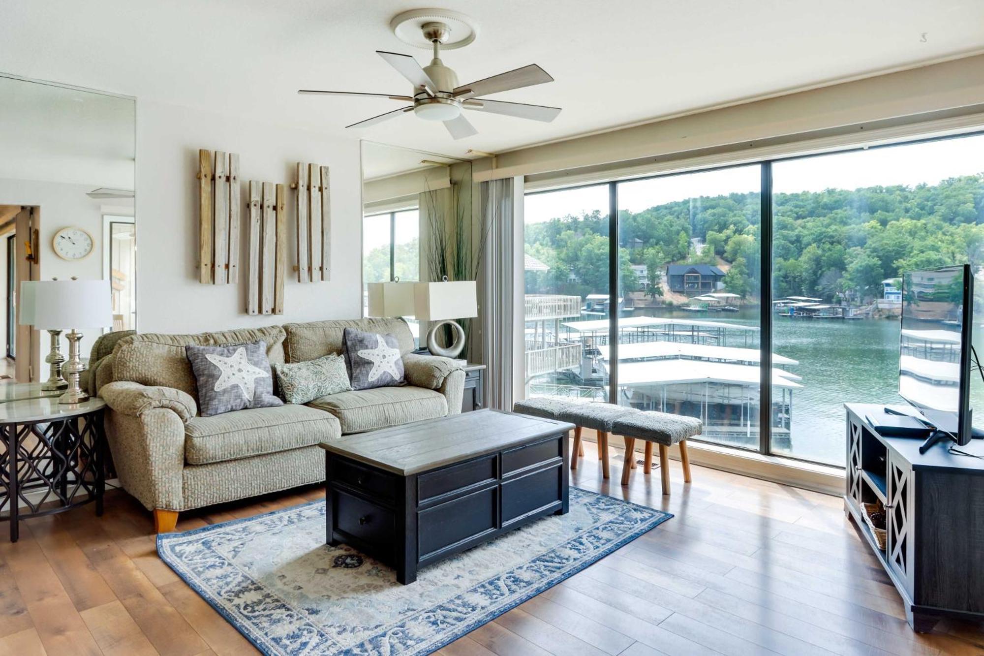 Lakefront Osage Beach Condo With Community Pool מראה חיצוני תמונה