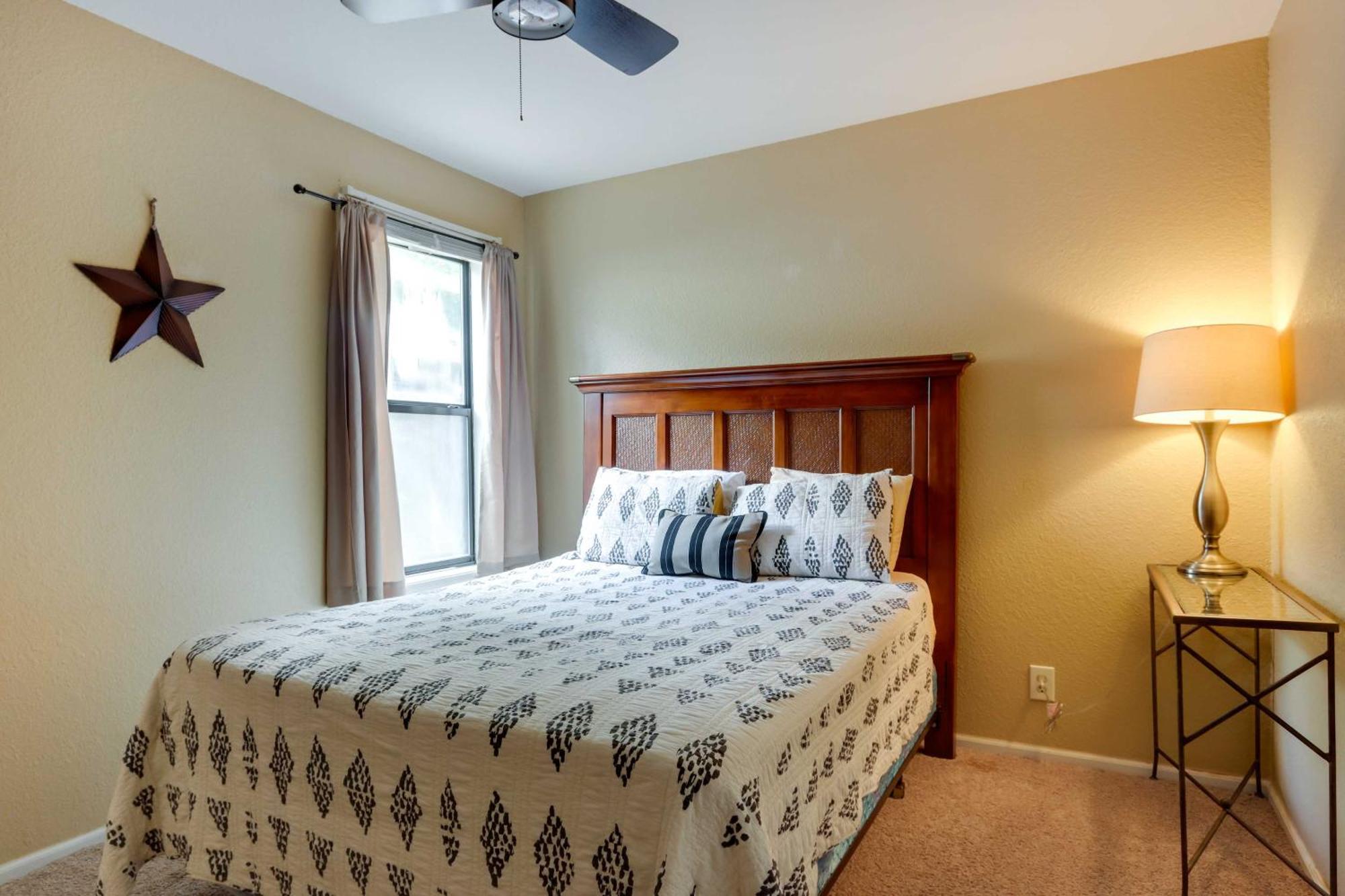 Lakefront Osage Beach Condo With Community Pool מראה חיצוני תמונה