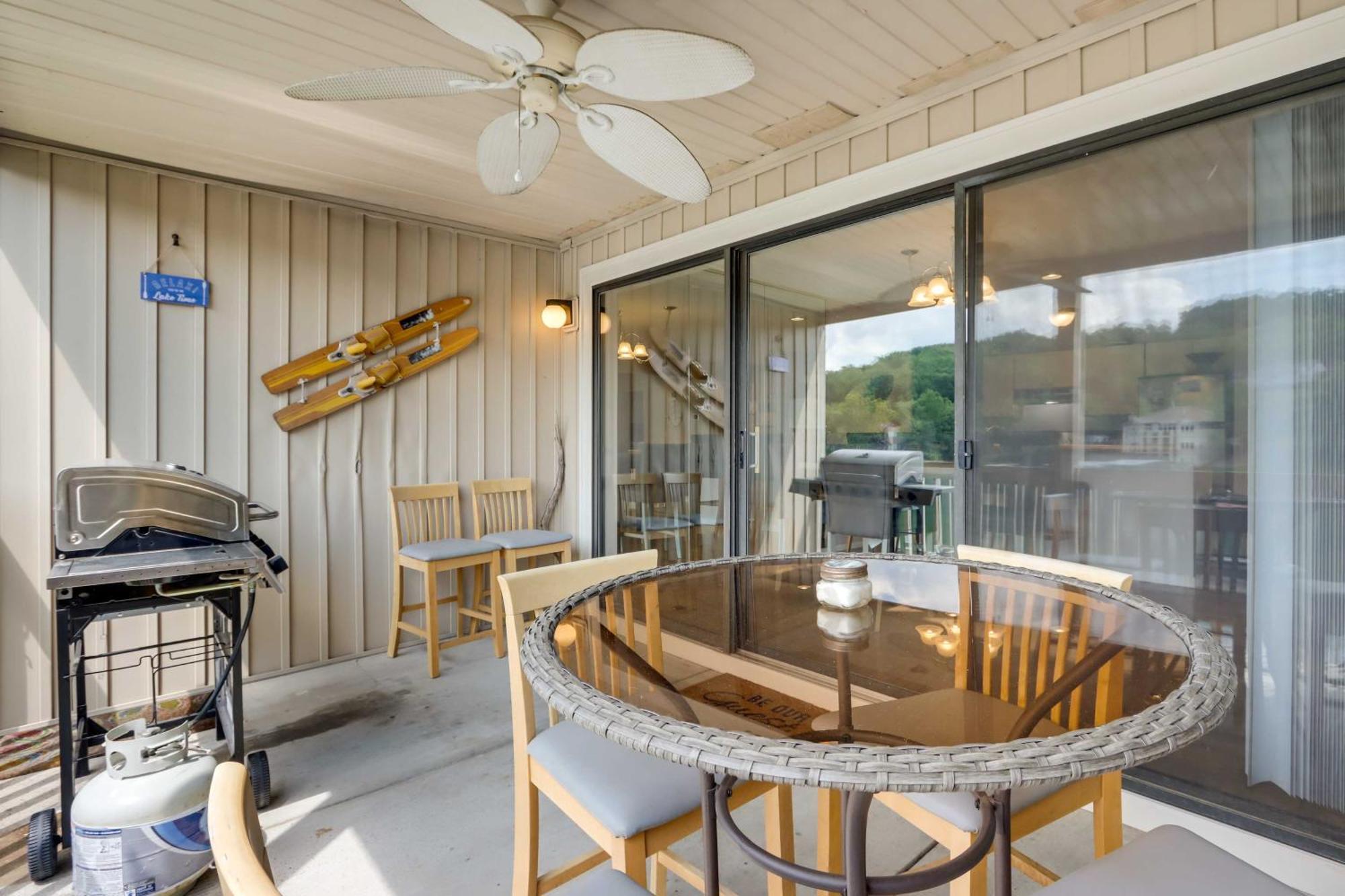 Lakefront Osage Beach Condo With Community Pool מראה חיצוני תמונה
